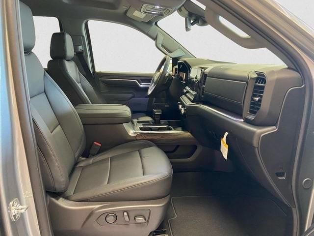 new 2025 GMC Sierra 1500 car, priced at $54,690