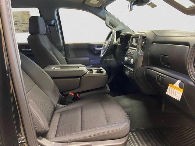 new 2025 GMC Sierra 1500 car, priced at $45,960