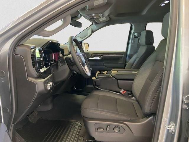 new 2026 GMC Sierra 1500 car, priced at $48,285