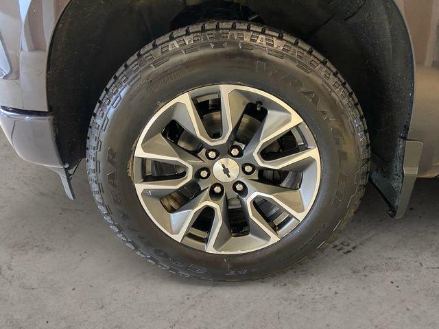 used 2022 Chevrolet Silverado 1500 car, priced at $41,994