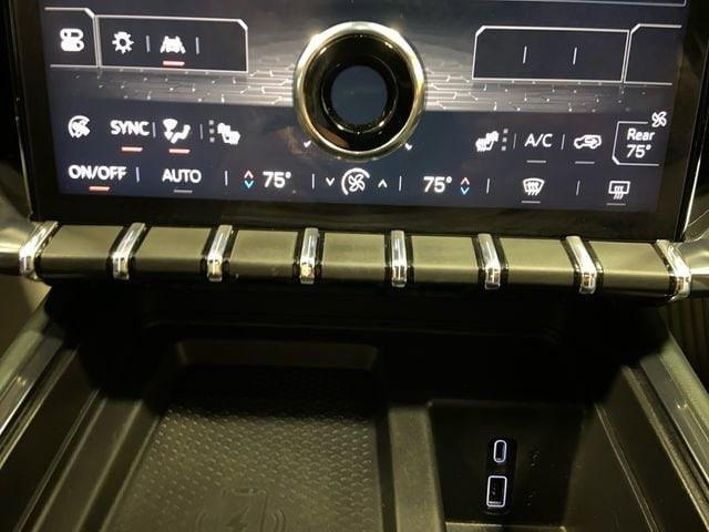 used 2025 GMC Acadia car, priced at $49,994