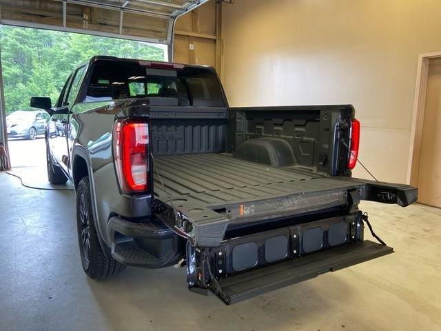 new 2025 GMC Sierra 1500 car, priced at $54,680