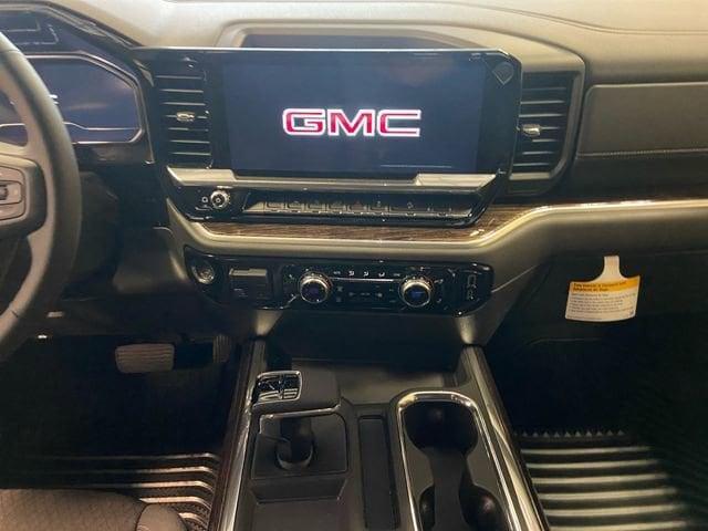 new 2025 GMC Sierra 1500 car, priced at $54,680