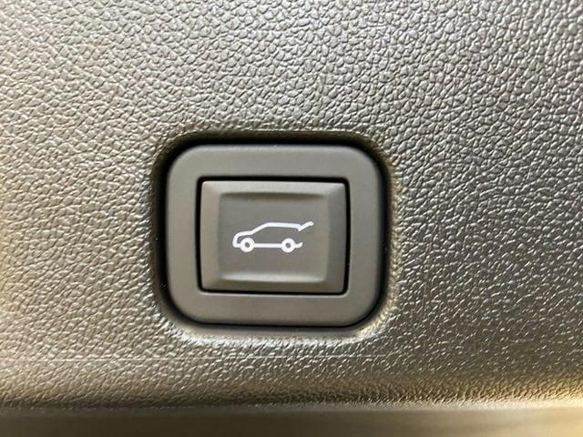 new 2025 GMC Acadia car, priced at $58,935