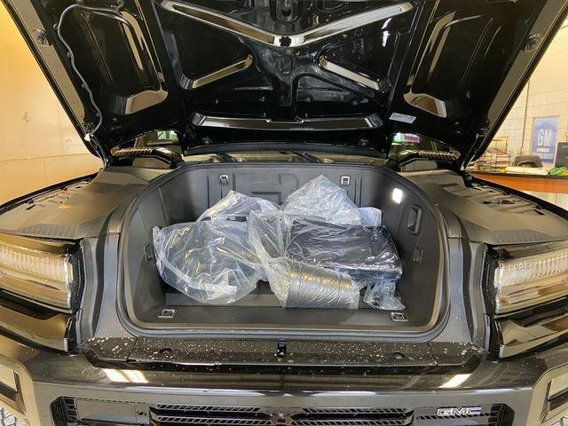 new 2025 GMC HUMMER EV Pickup car, priced at $96,690