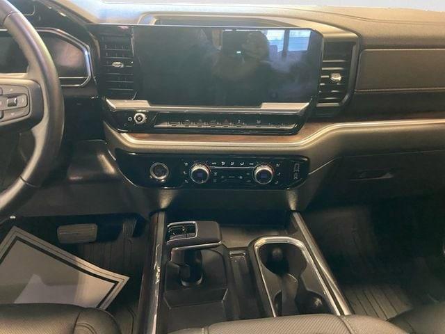 used 2022 GMC Sierra 1500 car, priced at $50,995