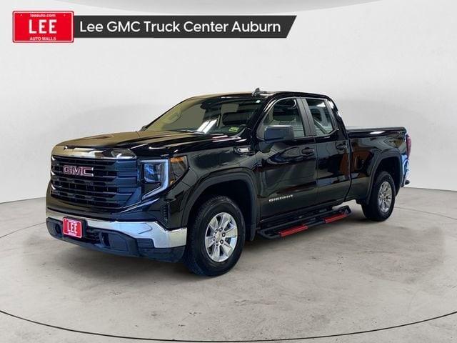 used 2025 GMC Sierra 1500 car, priced at $40,250