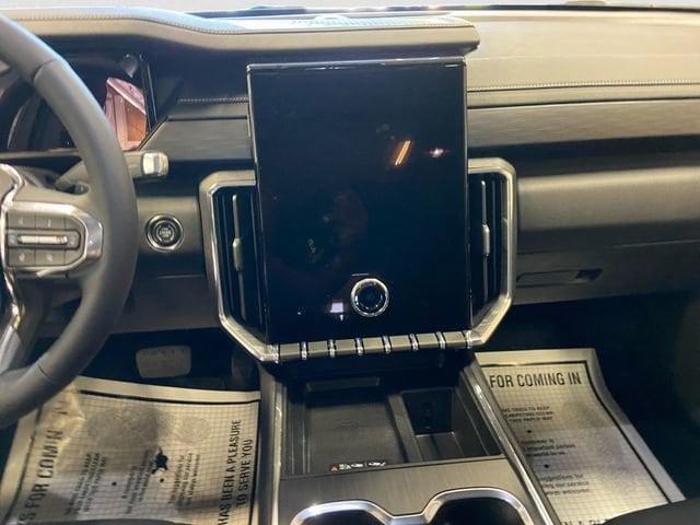 new 2025 GMC Acadia car, priced at $52,999