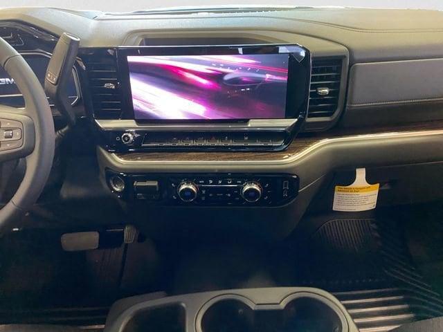 new 2025 GMC Sierra 1500 car, priced at $46,185