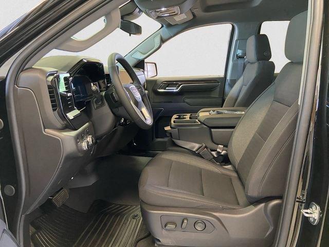new 2025 GMC Sierra 1500 car, priced at $46,185