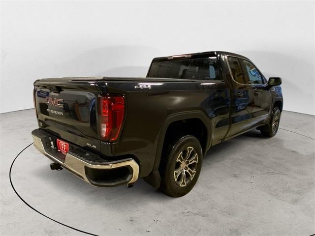 new 2025 GMC Sierra 1500 car, priced at $53,555