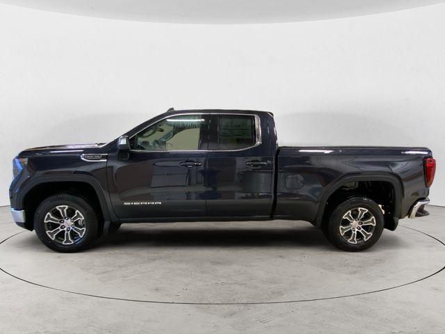 new 2025 GMC Sierra 1500 car, priced at $52,555