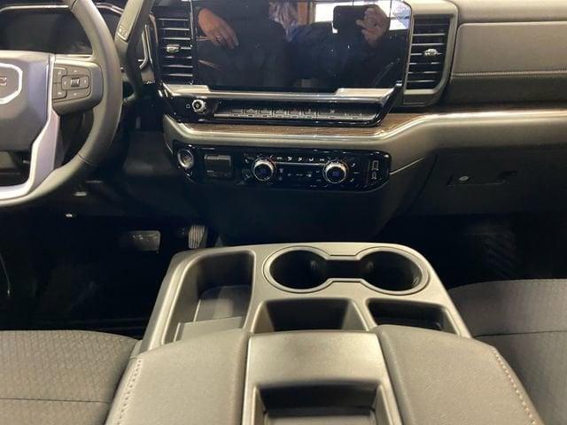 new 2025 GMC Sierra 1500 car, priced at $51,790