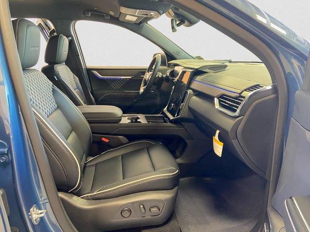 new 2025 GMC Acadia car, priced at $58,090