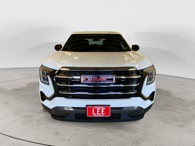 new 2025 GMC Terrain car, priced at $33,395