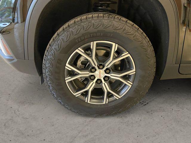 new 2025 GMC Acadia car, priced at $56,090