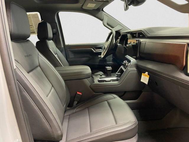 new 2025 GMC Sierra 1500 car, priced at $70,549