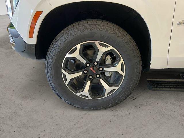new 2025 GMC Yukon car, priced at $89,885
