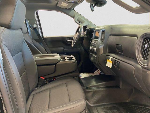 new 2025 GMC Sierra 1500 car, priced at $39,940