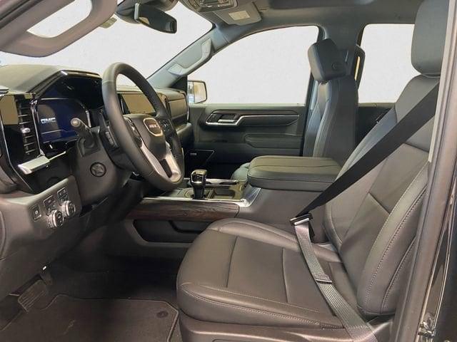 new 2025 GMC Sierra 1500 car, priced at $58,660
