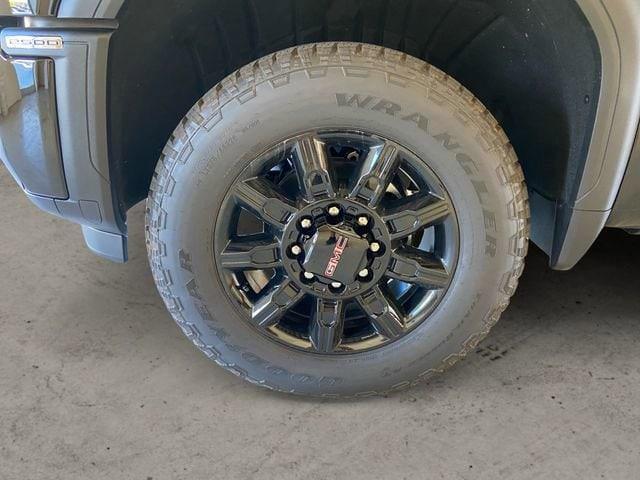 new 2026 GMC Sierra 2500 car, priced at $75,110