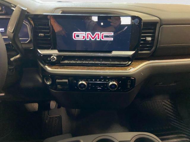 new 2025 GMC Sierra 1500 car, priced at $53,325