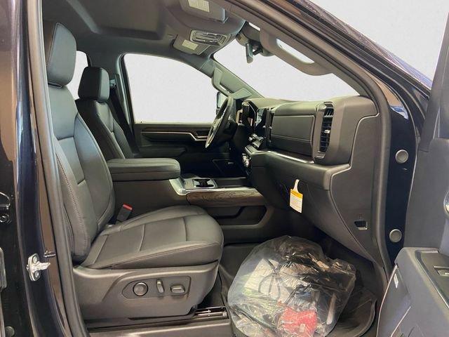 new 2025 GMC Sierra 2500 car, priced at $79,025