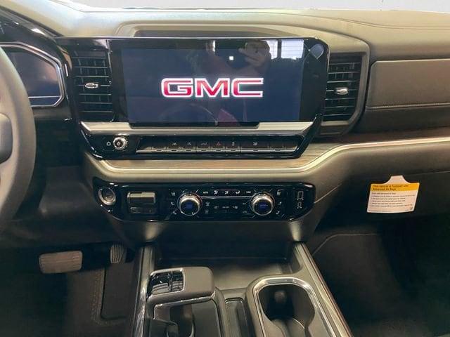 new 2025 GMC Sierra 1500 car, priced at $56,385