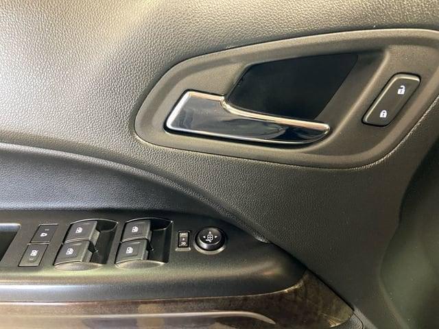 used 2022 GMC Canyon car, priced at $33,999