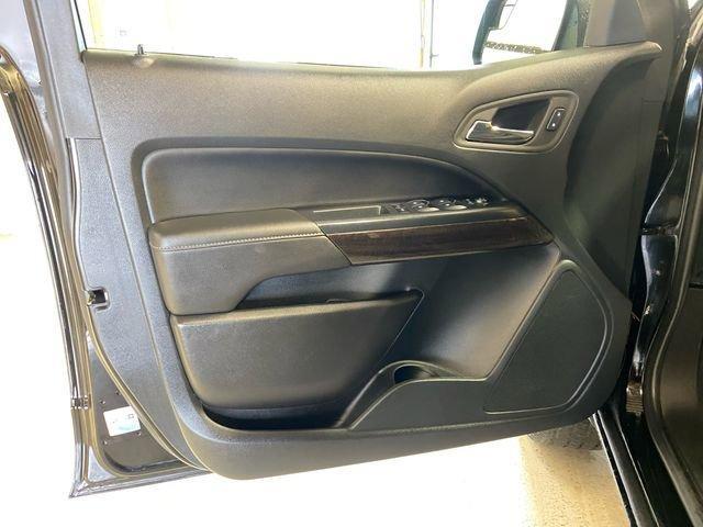 used 2022 GMC Canyon car, priced at $33,999