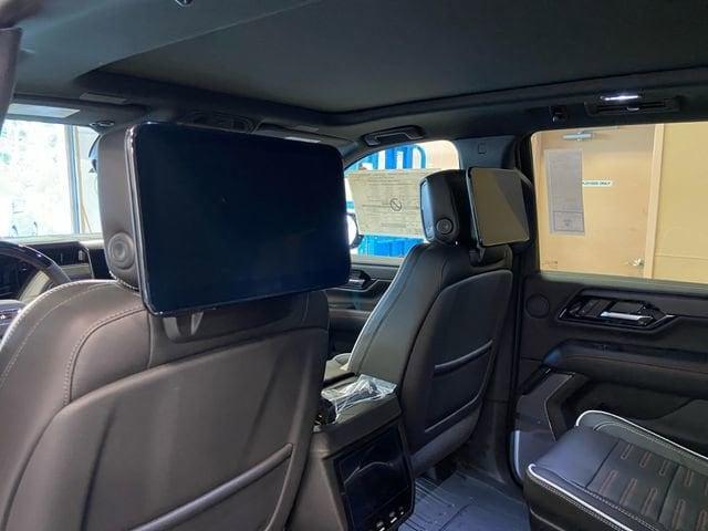 new 2025 GMC Yukon car, priced at $98,999