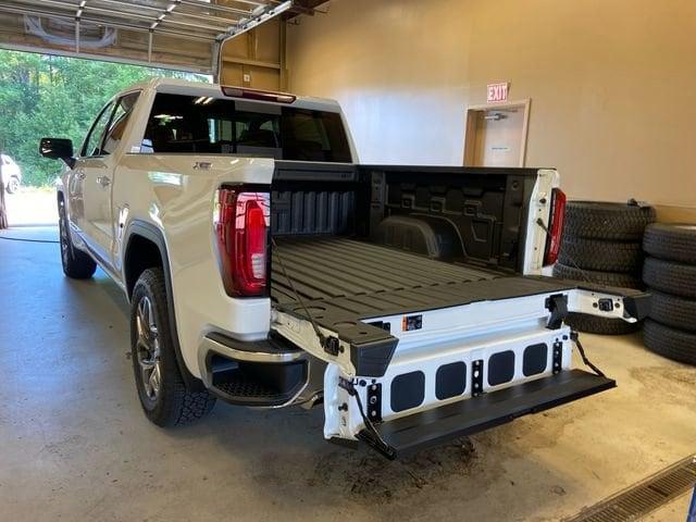new 2025 GMC Sierra 1500 car, priced at $57,305
