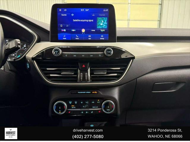 used 2022 Ford Escape car, priced at $21,900