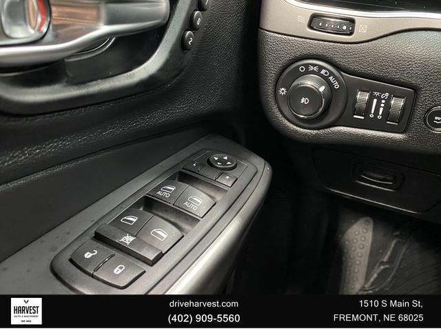 used 2020 Jeep Cherokee car, priced at $23,900