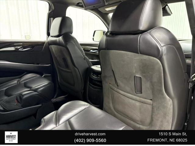 used 2020 Cadillac Escalade car, priced at $39,900