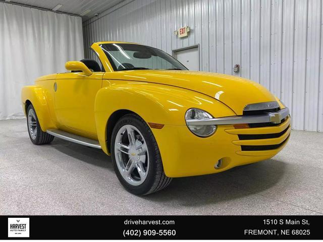 used 2004 Chevrolet SSR car, priced at $20,900