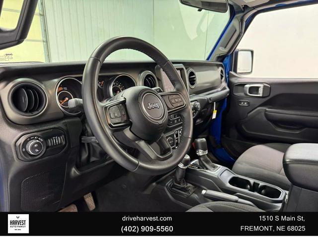 used 2022 Jeep Gladiator car, priced at $37,900