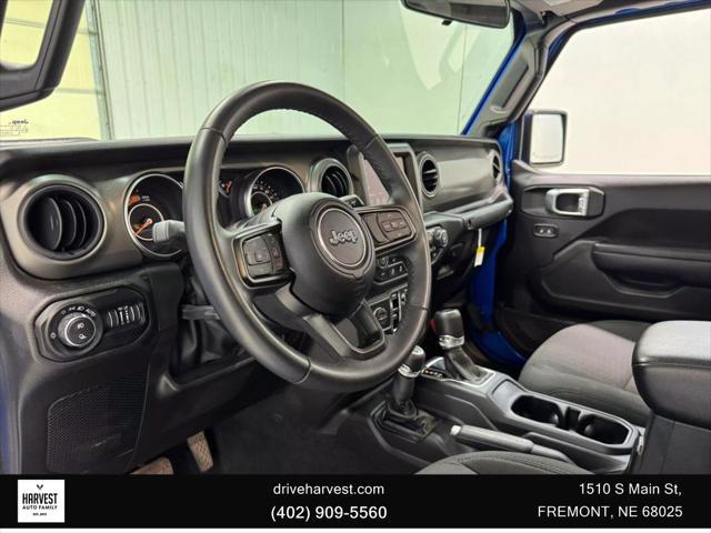 used 2022 Jeep Gladiator car, priced at $36,900