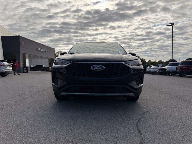 used 2023 Ford Escape car, priced at $22,995