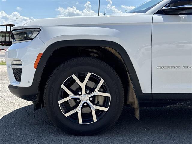 used 2023 Jeep Grand Cherokee car, priced at $31,995
