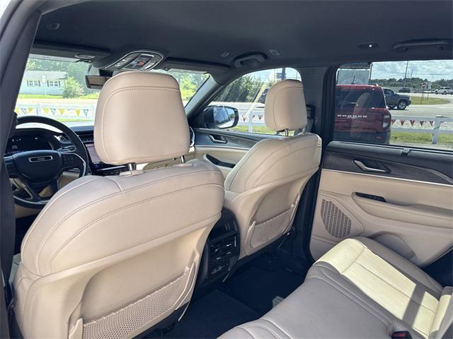used 2023 Jeep Grand Cherokee car, priced at $31,995