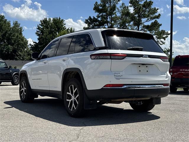 used 2023 Jeep Grand Cherokee car, priced at $31,995