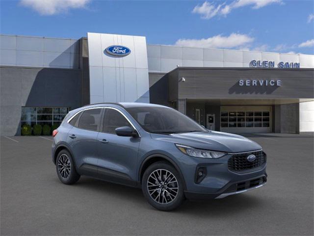 new 2025 Ford Escape car, priced at $39,895