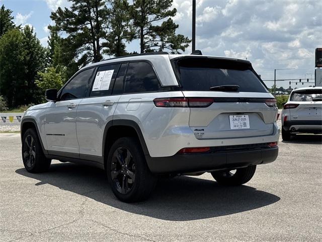 used 2023 Jeep Grand Cherokee car, priced at $34,500