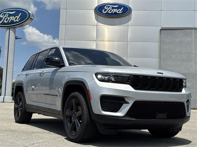 used 2023 Jeep Grand Cherokee car, priced at $34,500