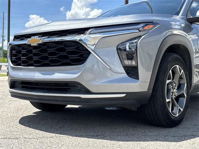 used 2024 Chevrolet Trax car, priced at $23,995