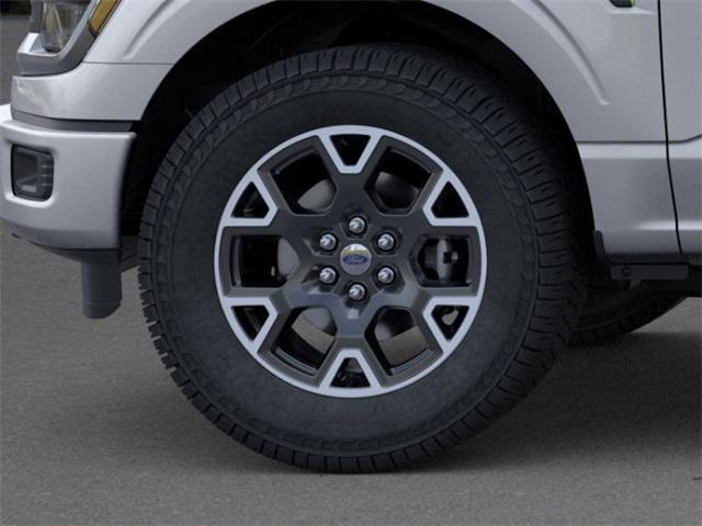 new 2025 Ford F-150 car, priced at $50,690