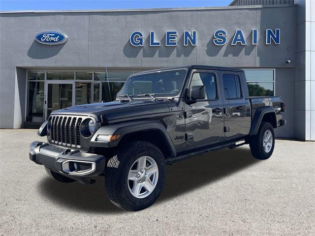 used 2023 Jeep Gladiator car, priced at $31,995