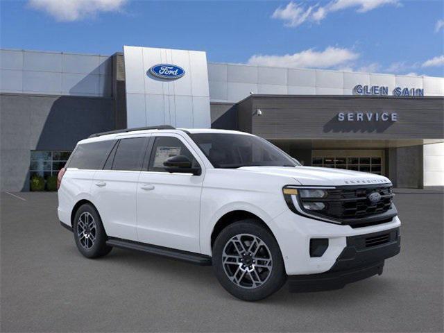 new 2025 Ford Expedition car, priced at $67,730
