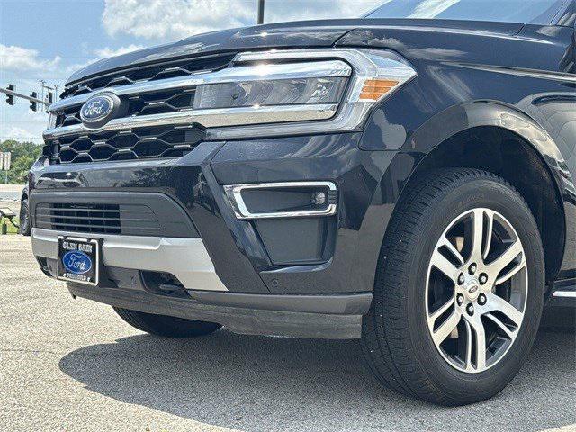 used 2022 Ford Expedition Max car, priced at $45,995